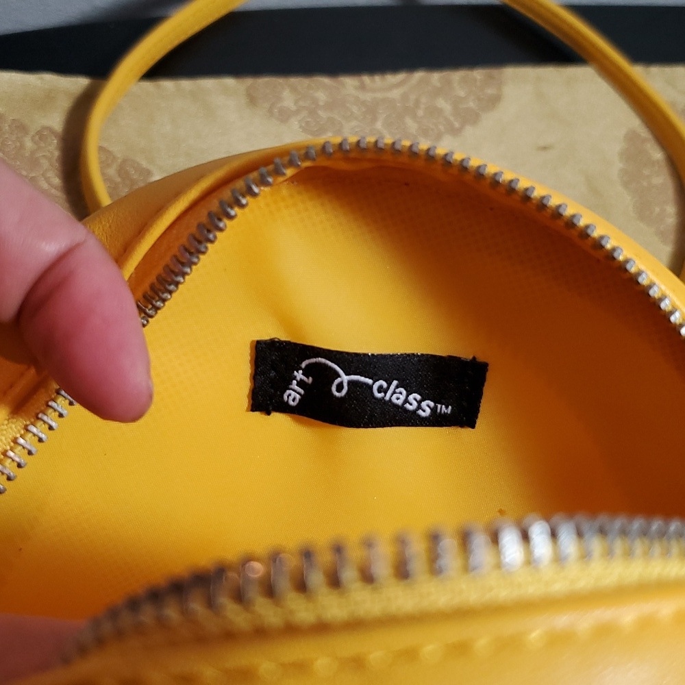 🌻LOVED YELLOW BAG - Picture 11 of 16